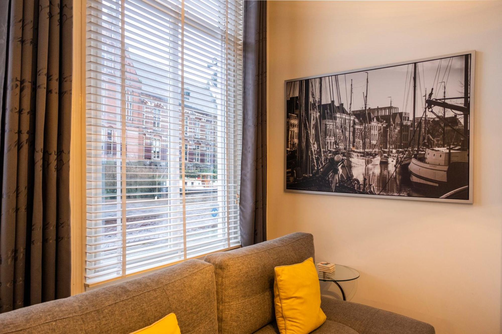 Suite Aan De A Groningen Exterior photo